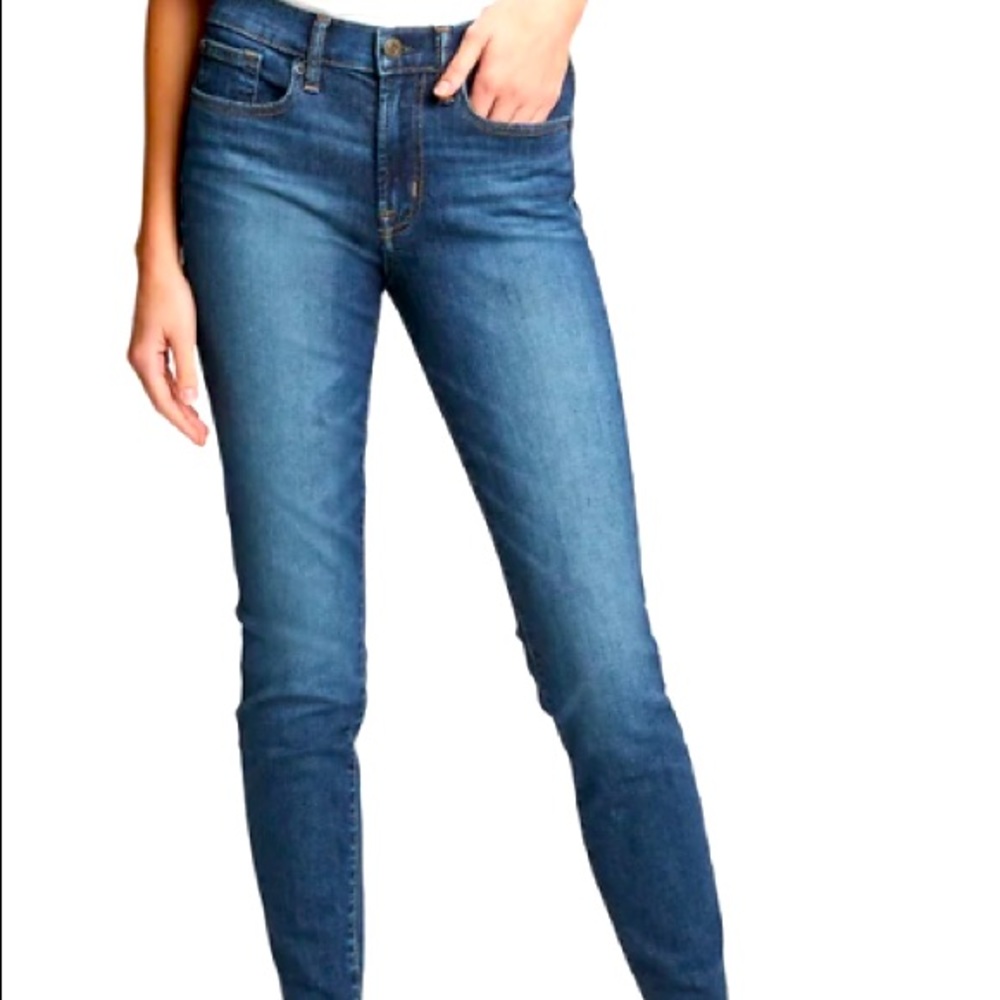 Gap Mid Rise True Skinny Jeans
